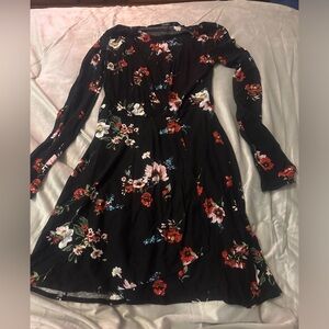 BERSHKA floral long sleeve black skater dress small (AT23)